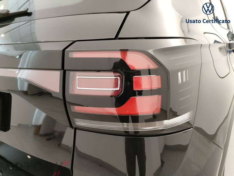 Volkswagen T-Cross usata a Varese (8)