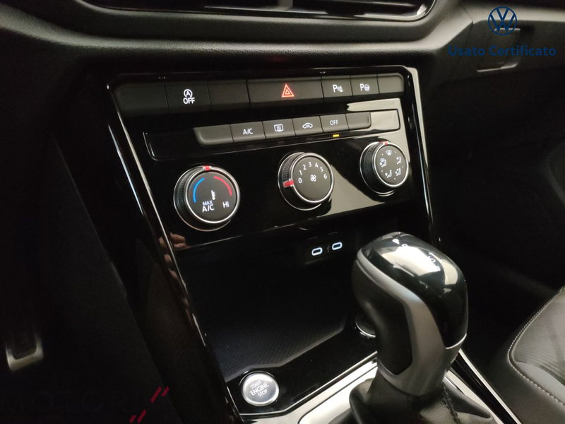 Volkswagen T-Roc usata a Varese (14)