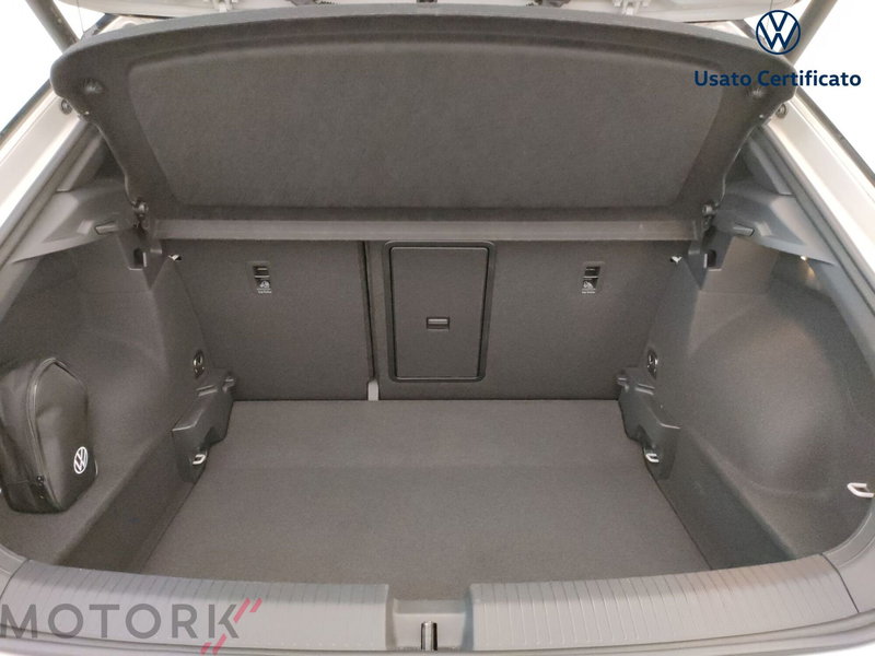 Volkswagen T-Roc usata a Varese (8)