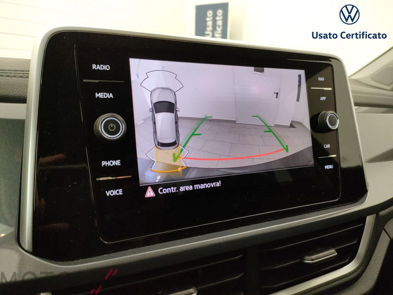 Volkswagen T-Roc usata a Varese (17)