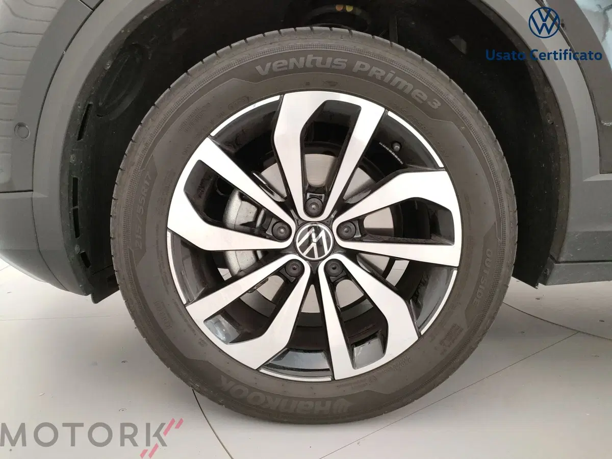 Volkswagen T-Roc usata a Varese (6)