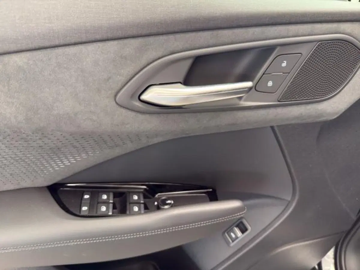 Audi Q3 Sportback nuova a Milano (15)