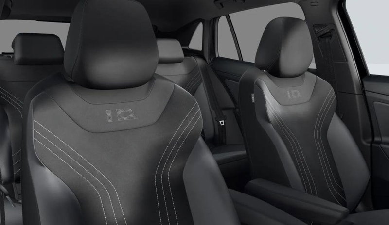 Volkswagen ID.4 nuova a Siena (7)