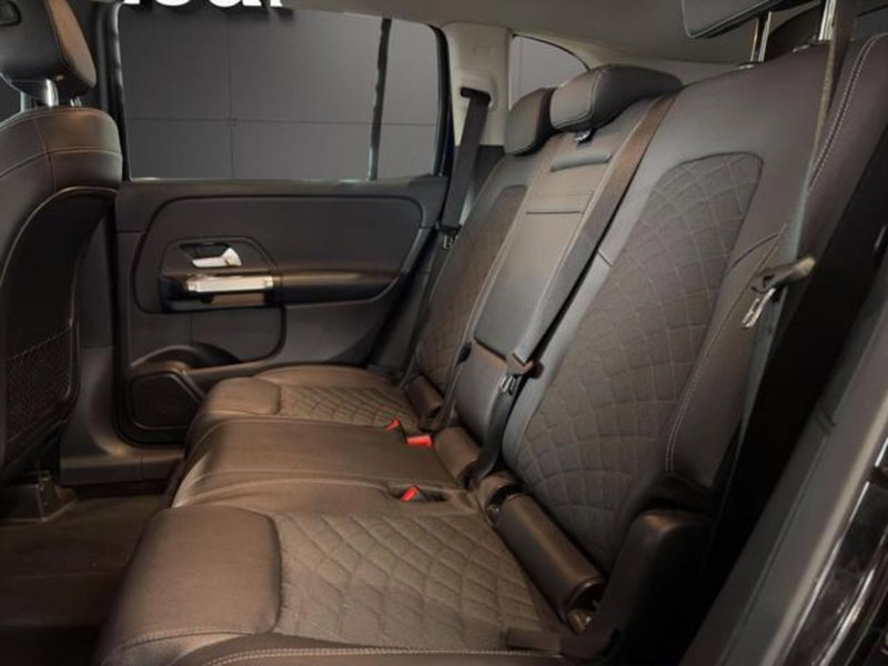 Mercedes-Benz GLB usata a Milano (12)