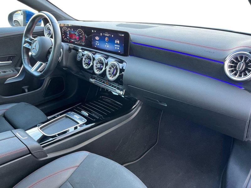 Mercedes-Benz CLA EQ usata a Napoli (13)