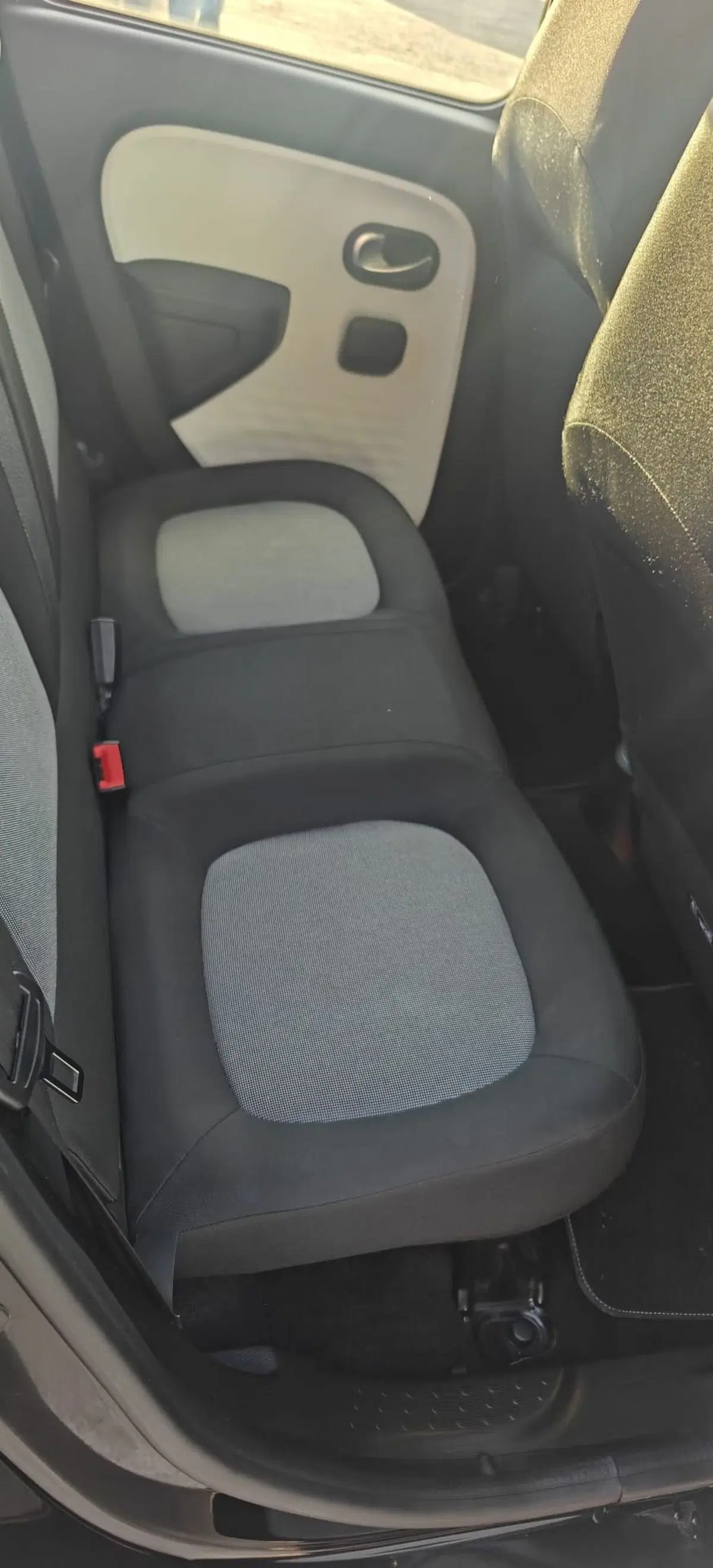 Renault Twingo usata a Caserta (8)