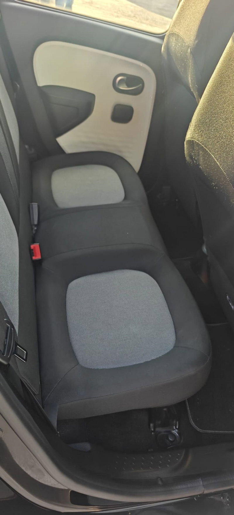 Renault Twingo usata a Caserta (8)