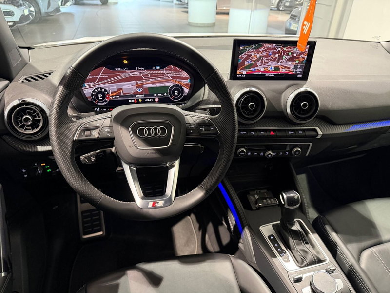 Audi SQ2 usata a Genova (13)