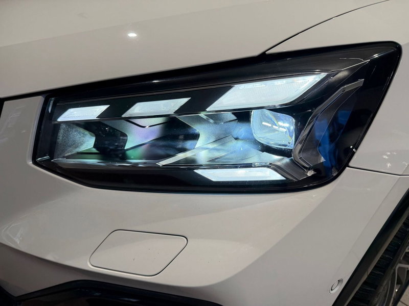 Audi SQ2 usata a Genova (19)