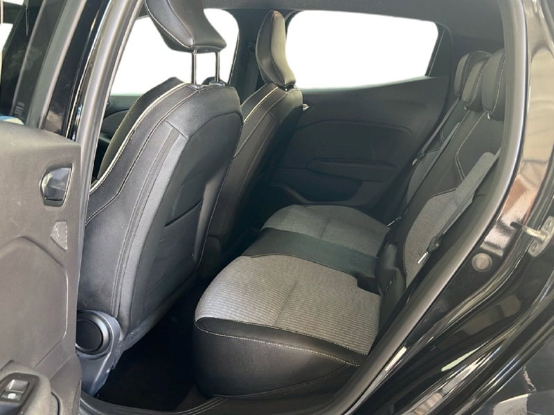 Renault Clio usata a Roma (11)