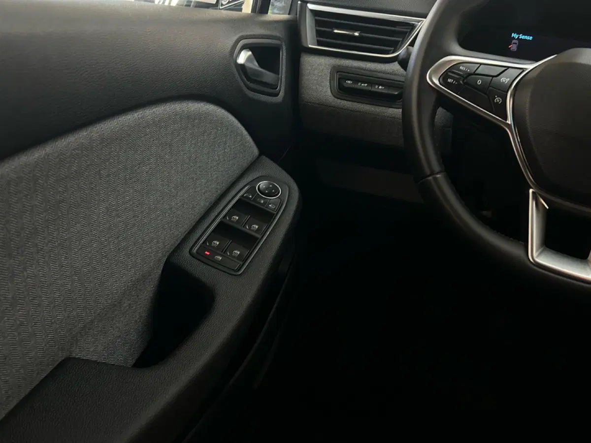 Renault Clio usata a Roma (13)