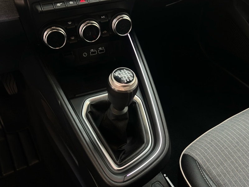 Renault Clio usata a Roma (16)