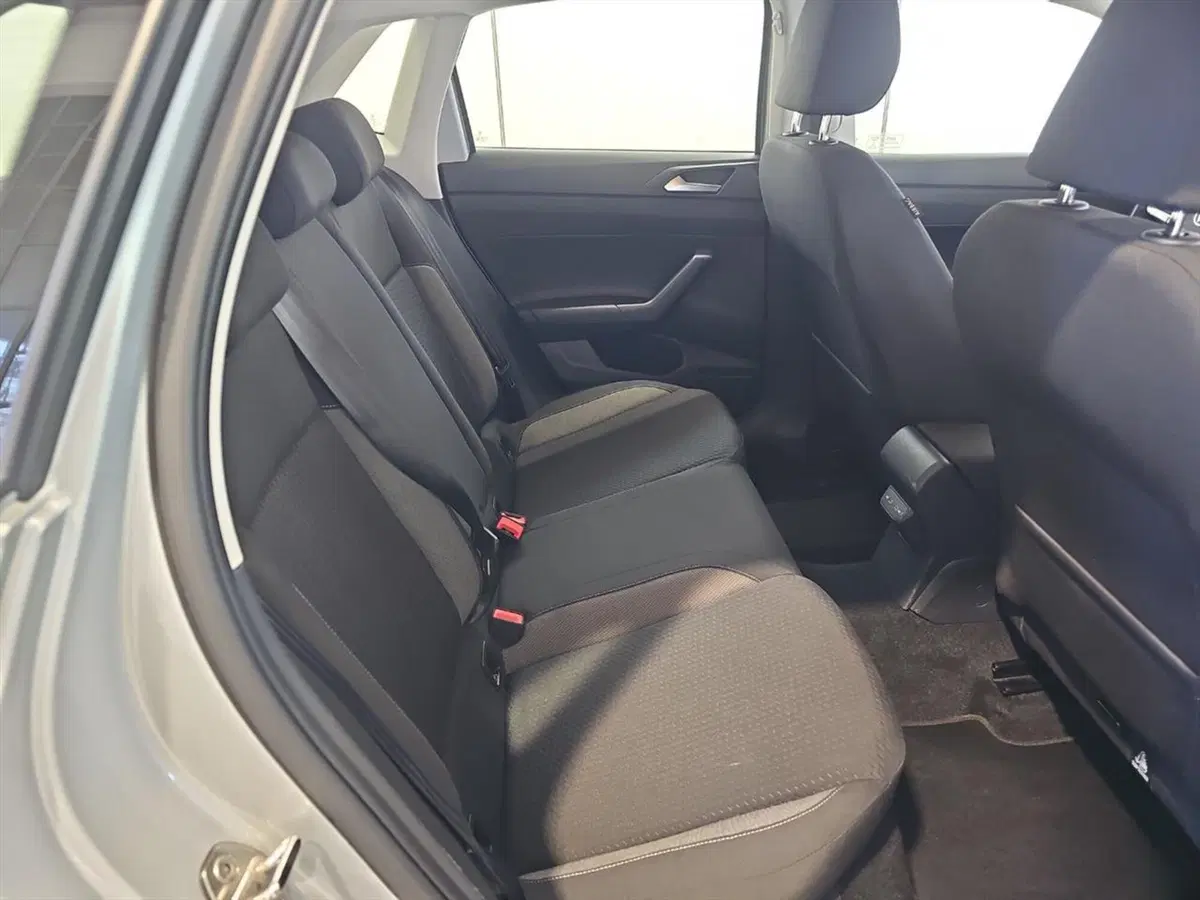 Volkswagen Polo usata a Lecco (11)