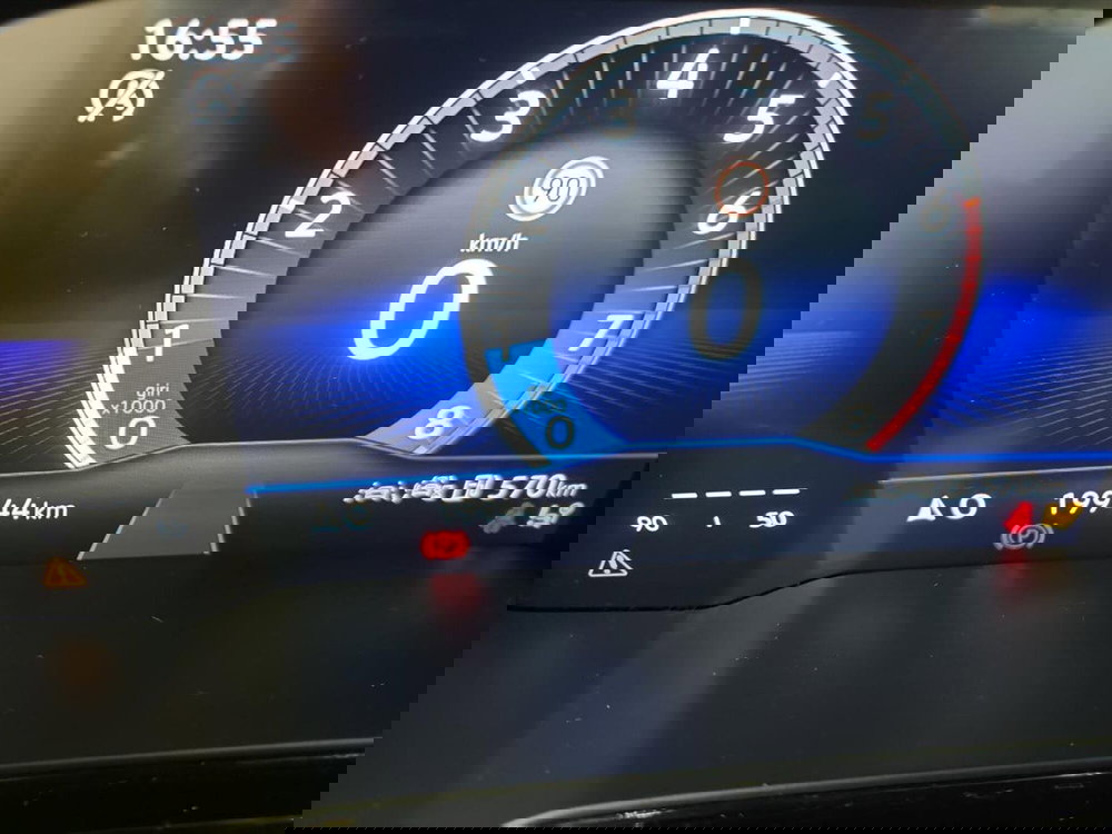 Volkswagen Taigo usata a Lecco (12)