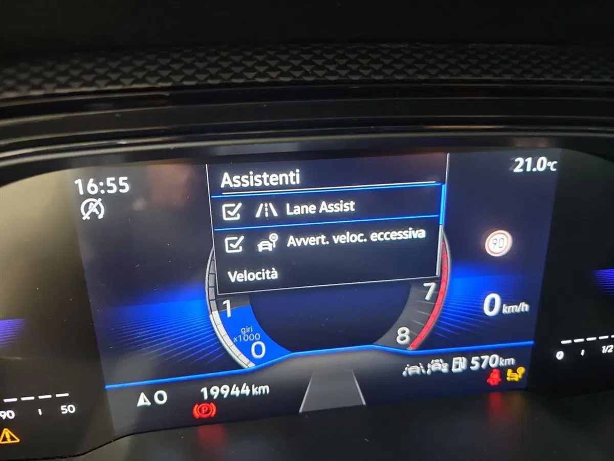 Volkswagen Taigo usata a Lecco (14)