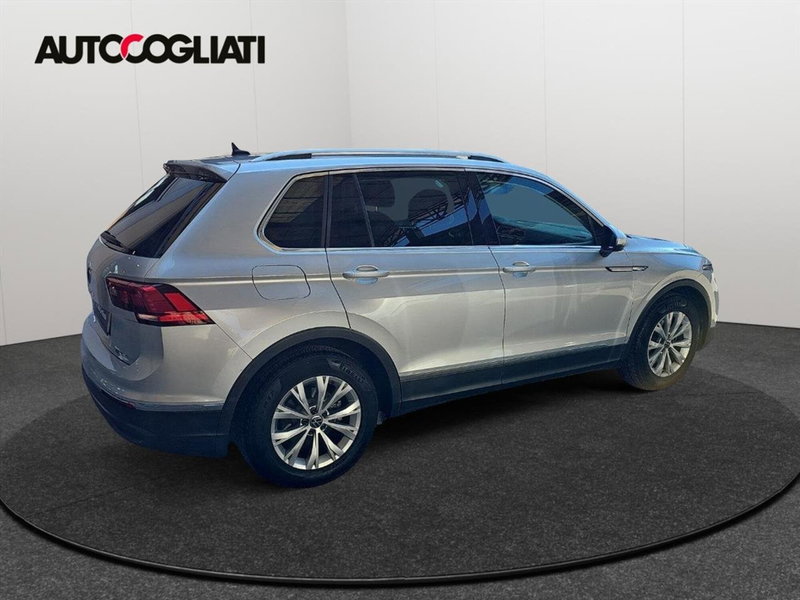 Volkswagen Tiguan usata a Lecco (4)