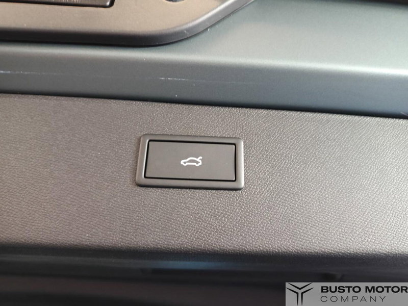 Cupra Formentor usata a Varese (11)