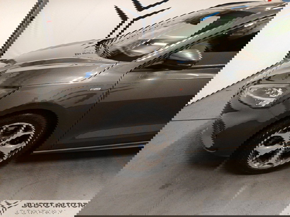 Ford Focus Station Wagon usata a Varese (7)