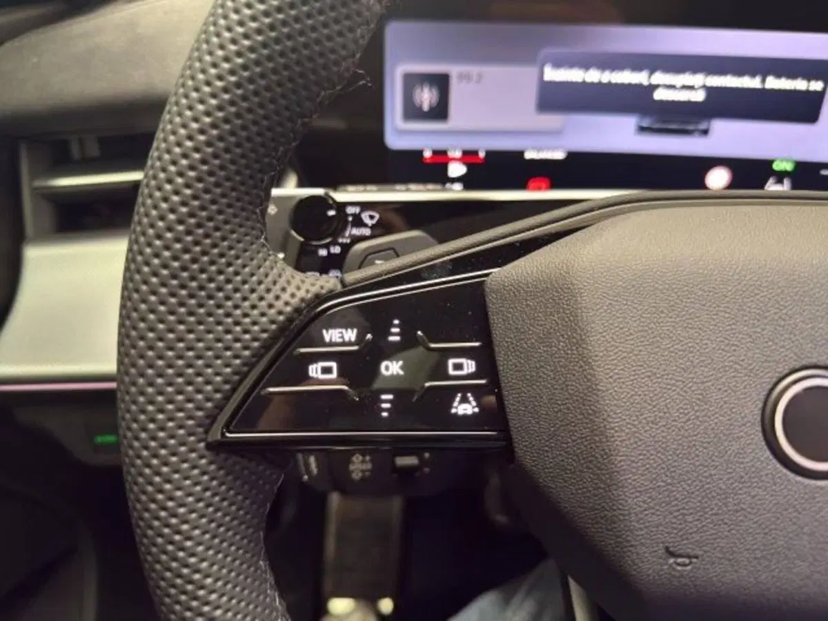Audi Q3 Sportback nuova a Novara (15)