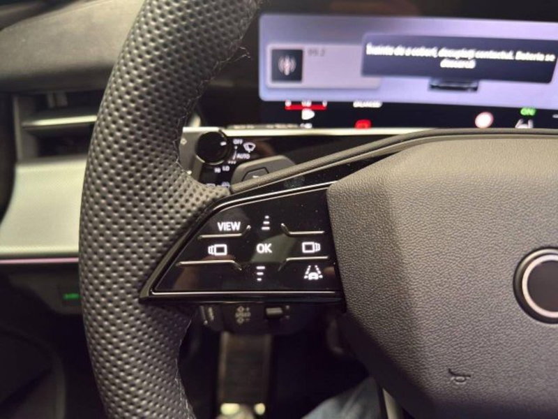 Audi Q3 Sportback nuova a Novara (15)