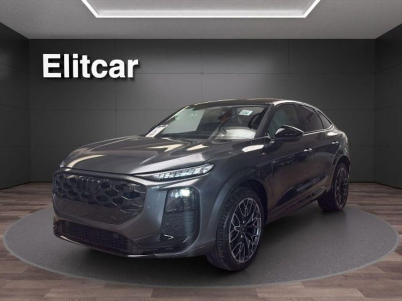 Audi Q3 Sportback nuova a Novara