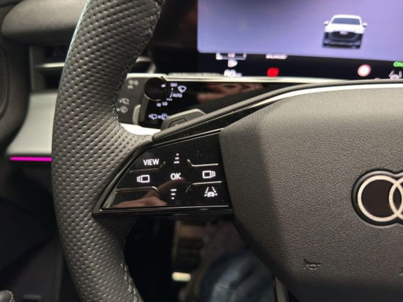 Audi Q3 Sportback nuova a Novara (16)