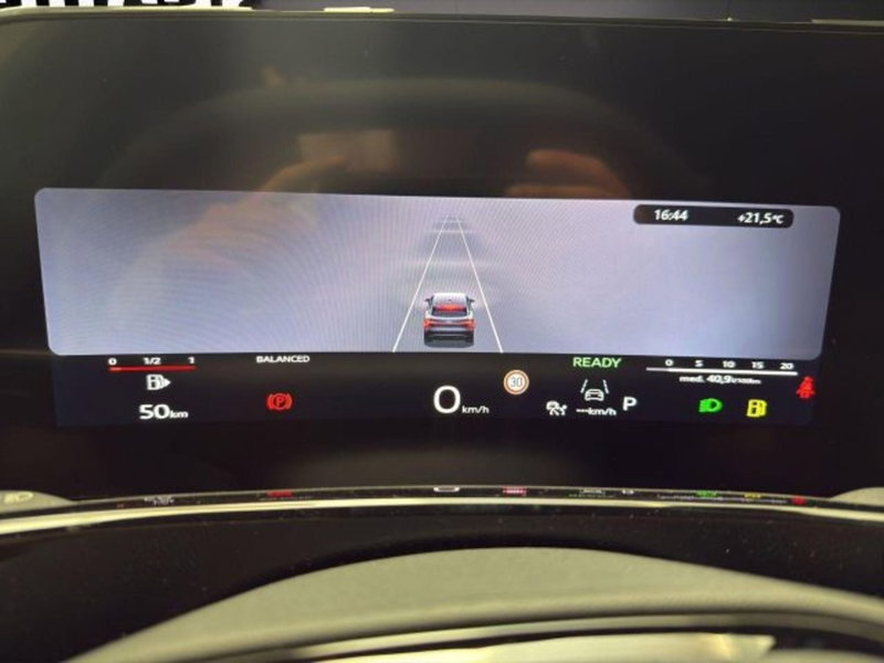 Audi Q3 Sportback nuova a Novara (10)