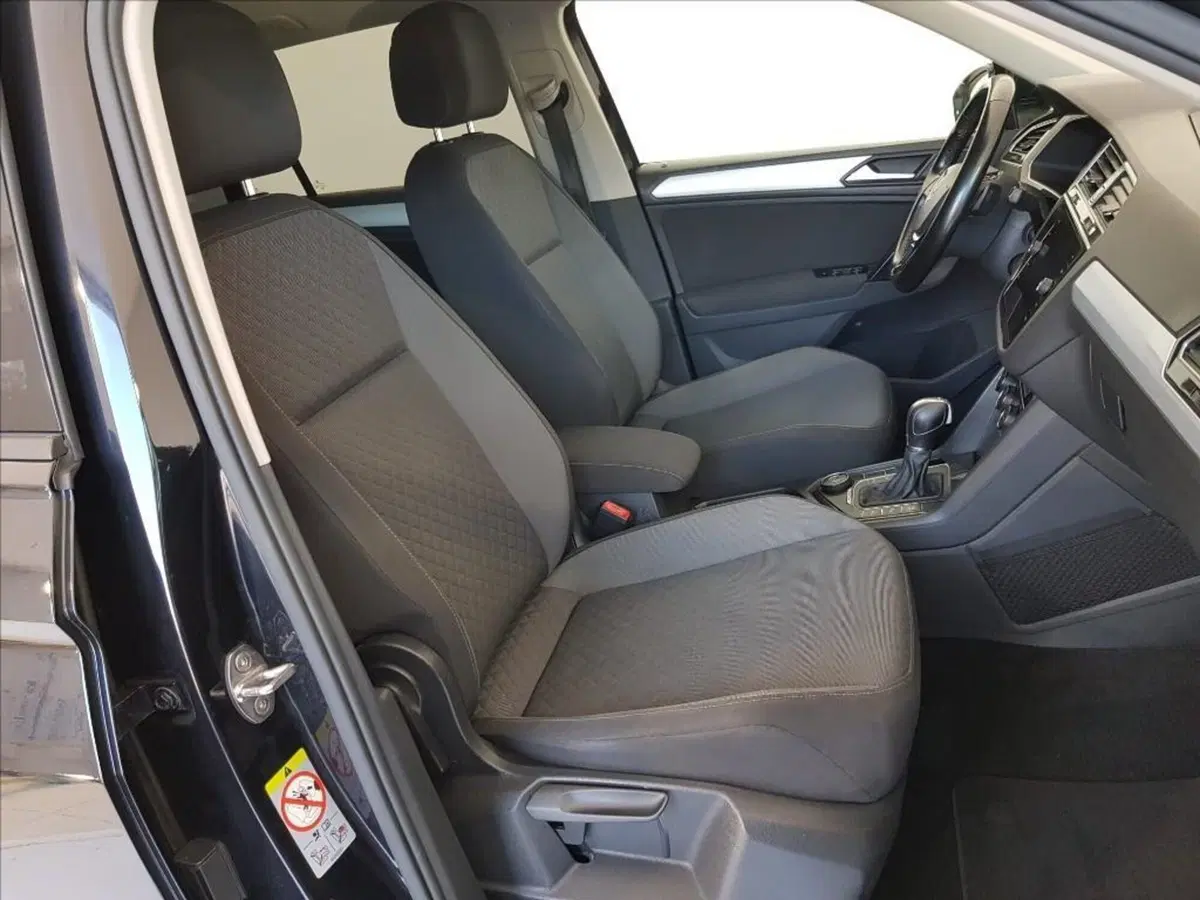 Volkswagen Tiguan usata a Lucca (11)