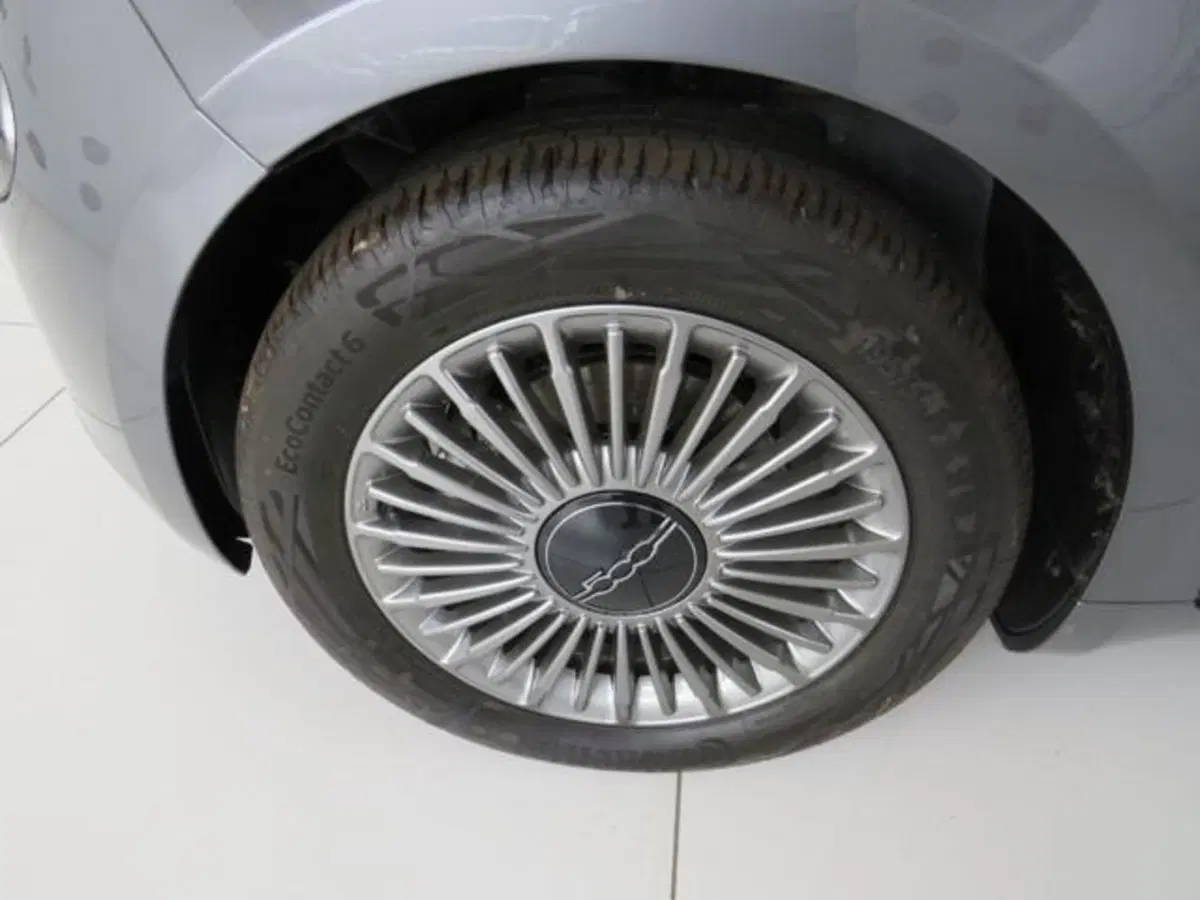 Fiat 500e nuova a Lodi (15)