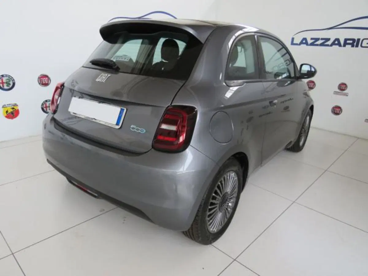 Fiat 500e nuova a Lodi (7)