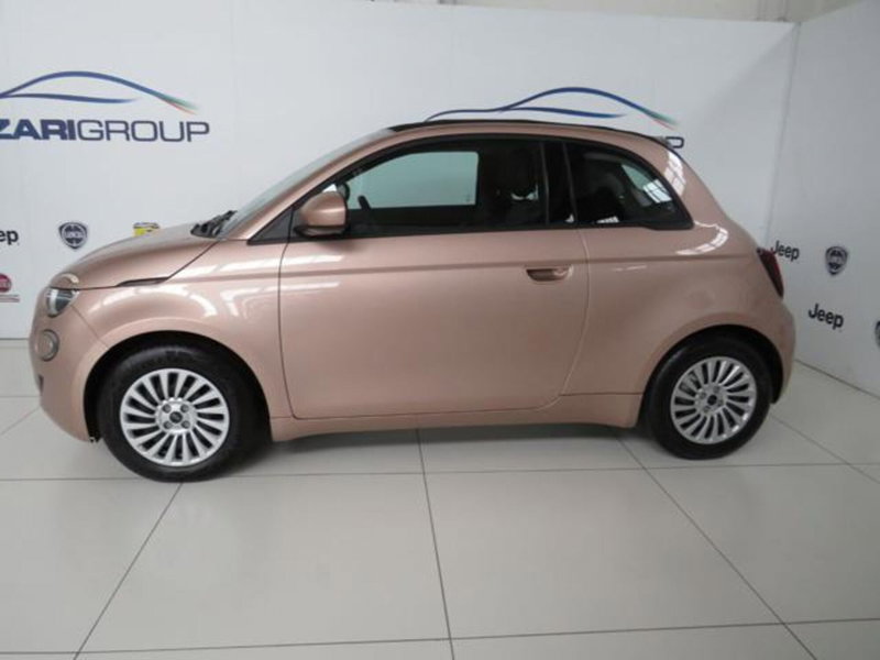 Fiat 500 Cabrio nuova a Lodi (3)