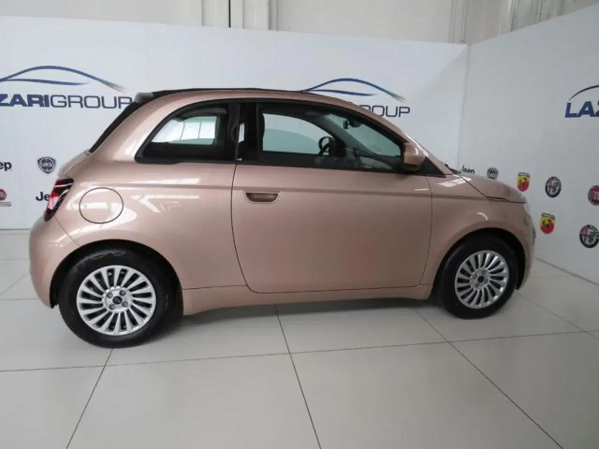 Fiat 500 Cabrio nuova a Lodi (6)