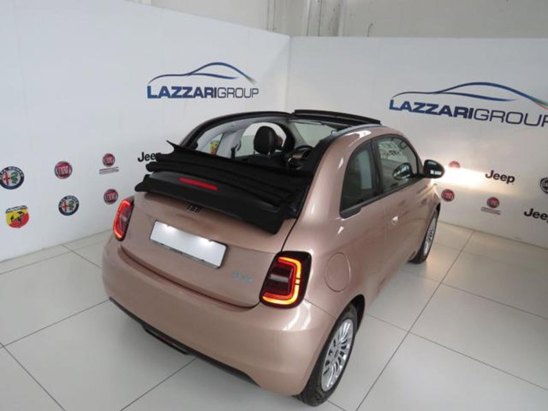 Fiat 500 Cabrio nuova a Lodi (9)
