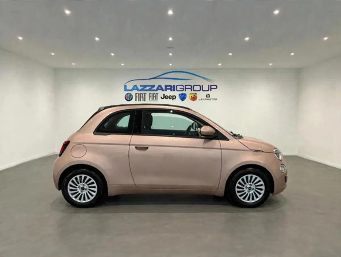 Fiat 500e Cabrio nuova a Lodi (6)