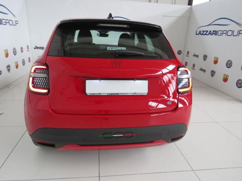 Fiat 600e nuova a Lodi (8)