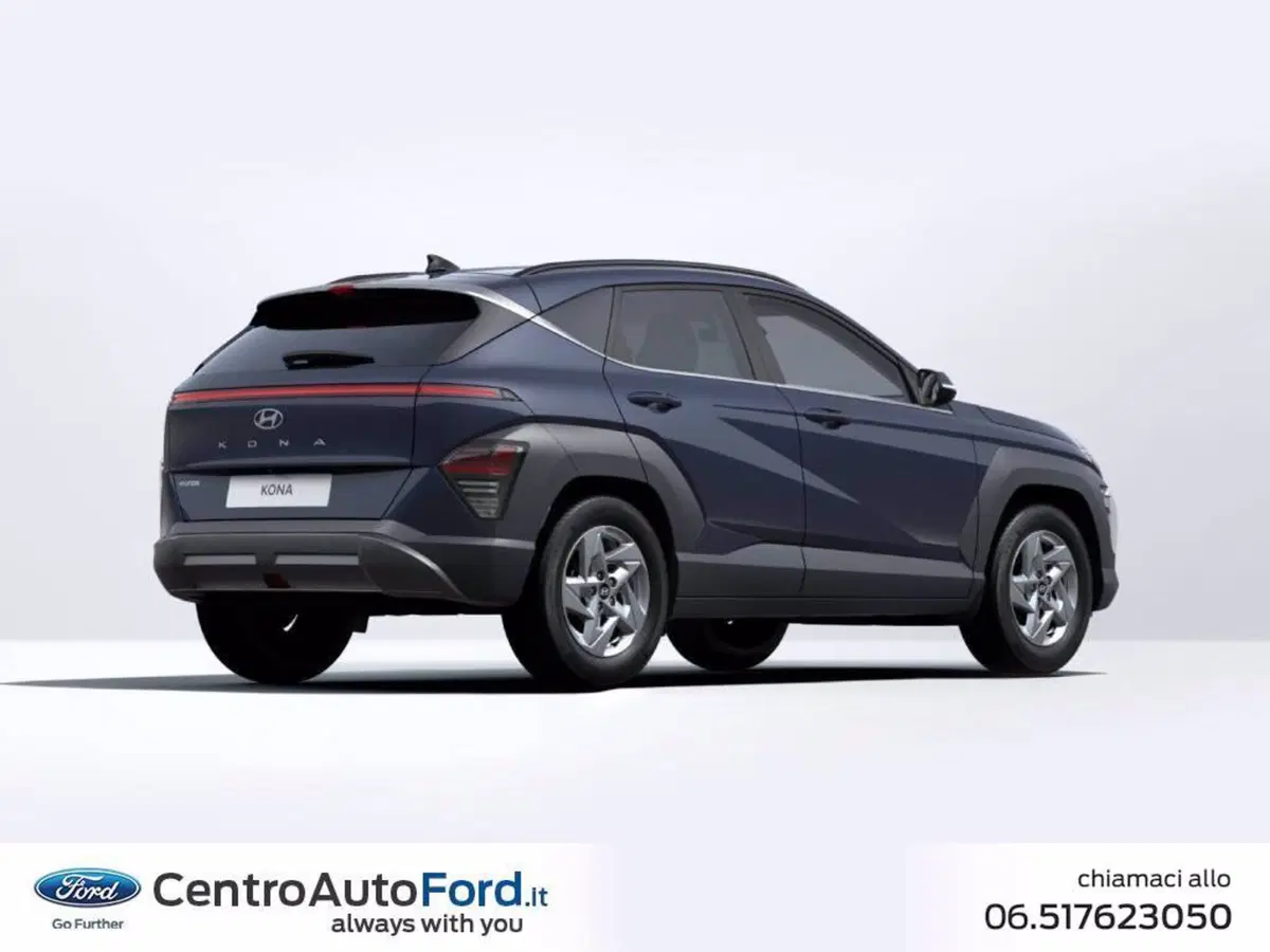 Hyundai Kona nuova a Roma (3)