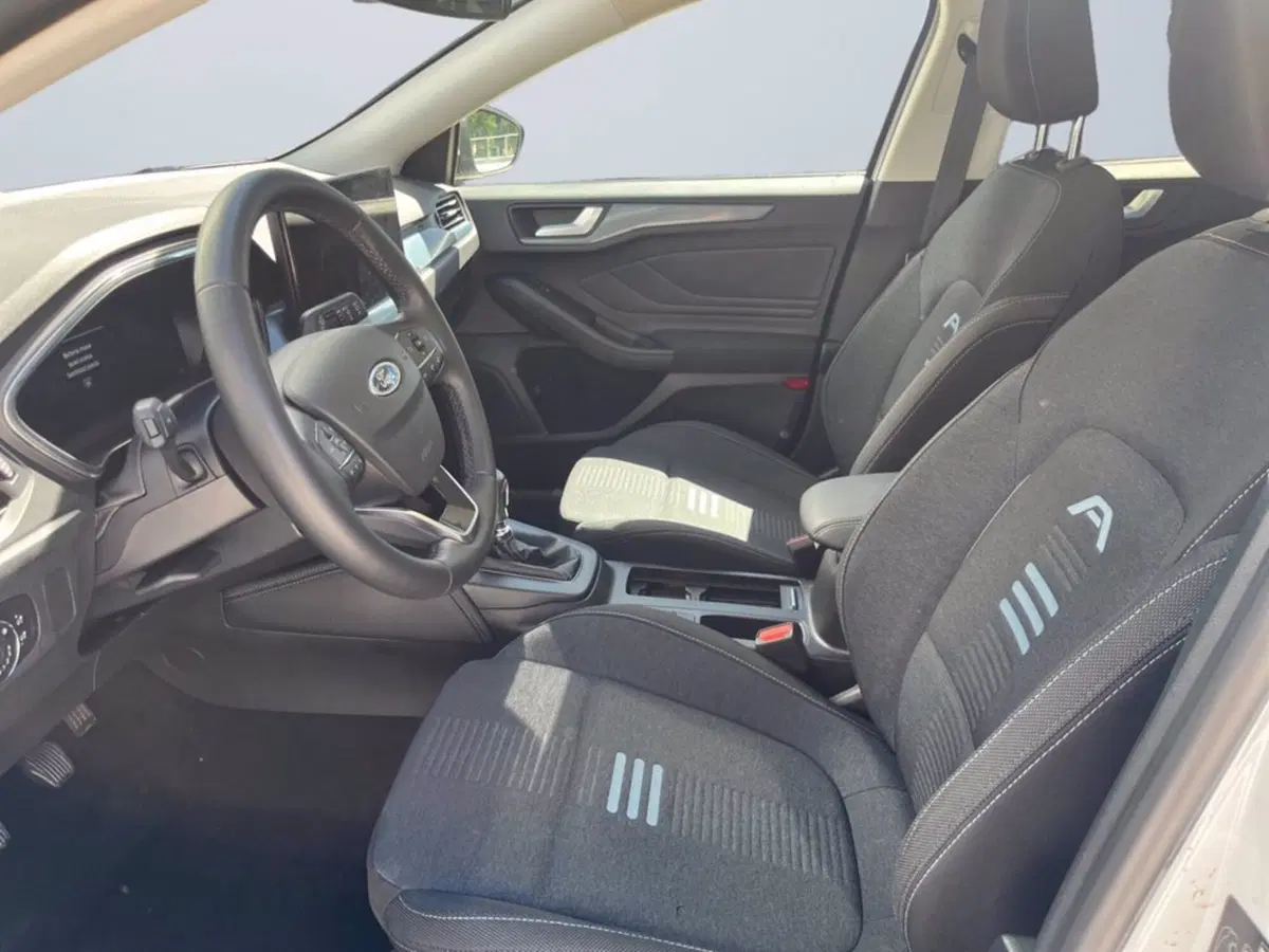 Ford Focus usata a Milano (10)