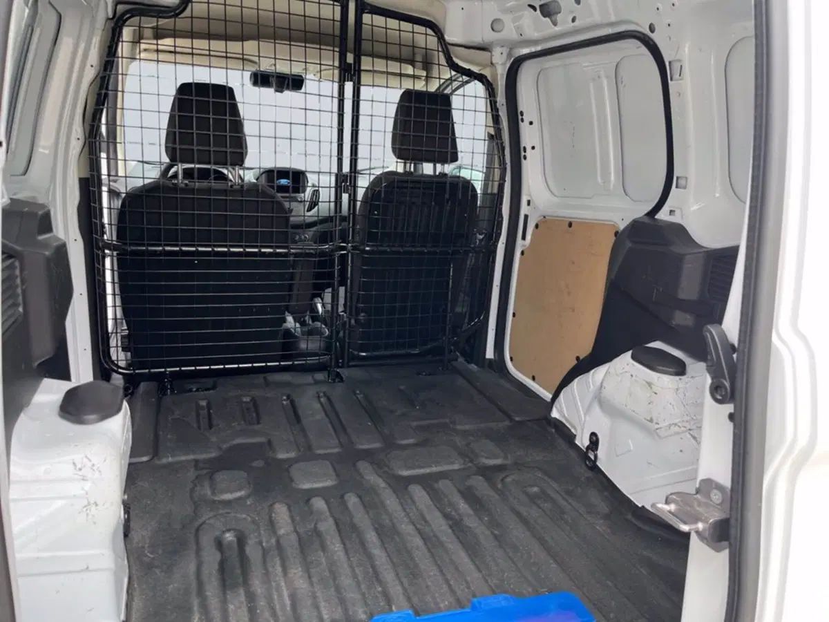 Ford Transit Courier Furgone usata a Milano (13)