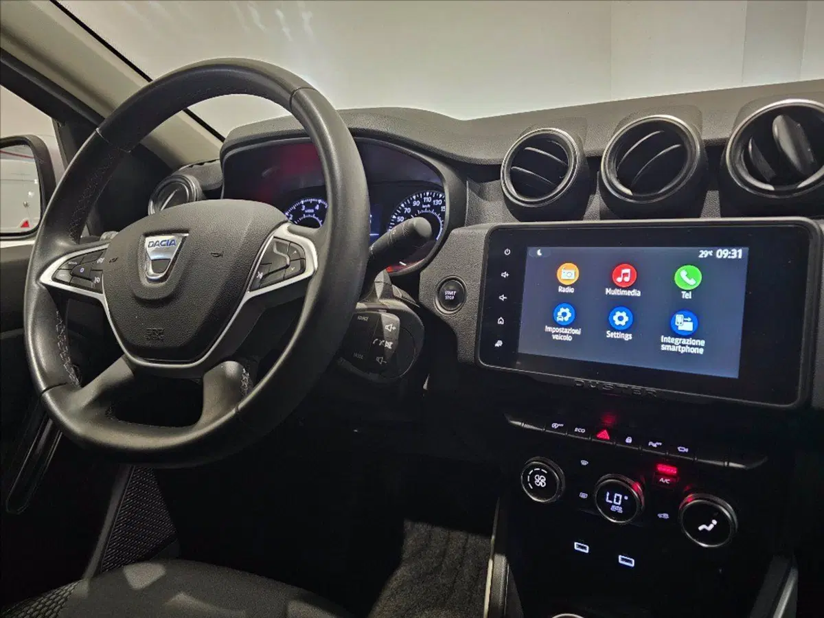 Dacia Duster usata a Palermo (11)