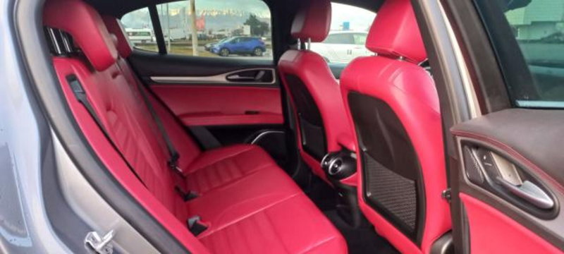 Alfa Romeo Stelvio usata a Udine (7)