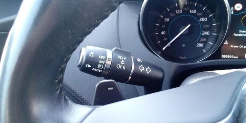 Jaguar F-Pace usata a Udine (12)