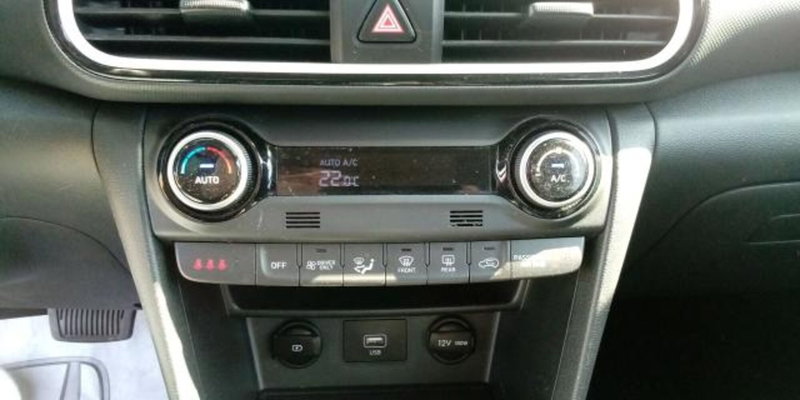 Hyundai Kona usata a Udine (15)