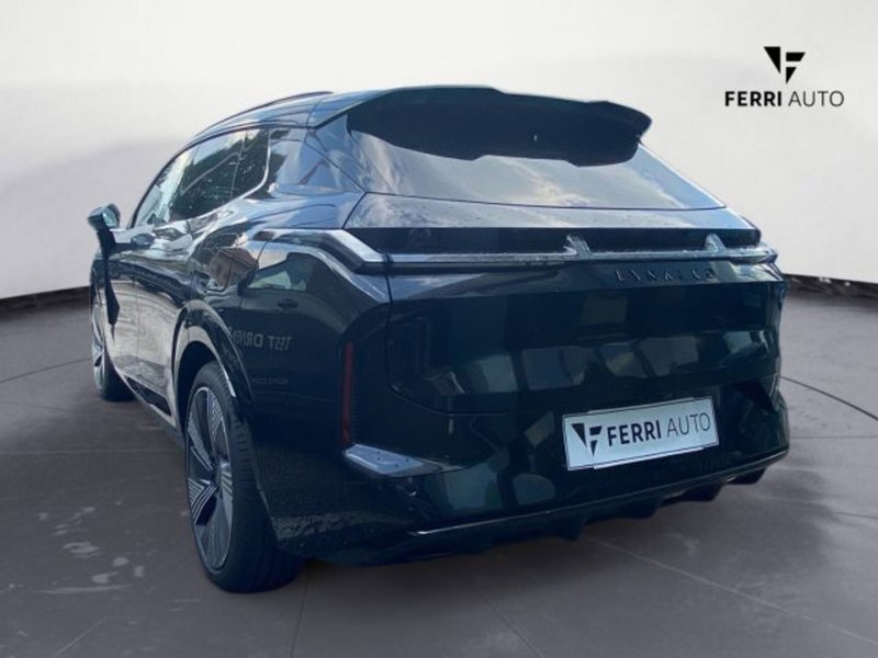 Lynk & Co 08 nuova a Treviso (5)