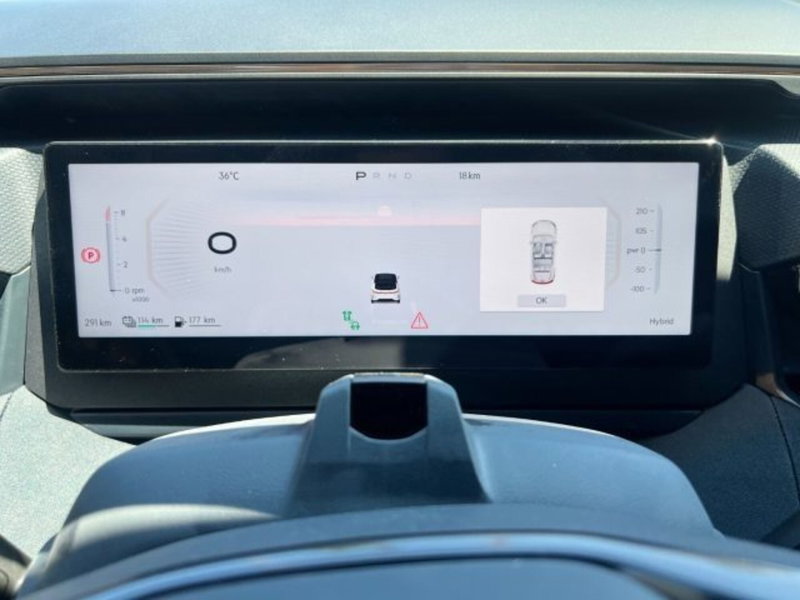 Lynk & Co 08 nuova a Treviso (10)