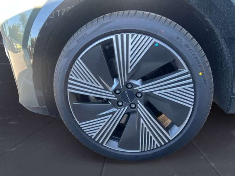 Lynk & Co 08 nuova a Treviso (12)