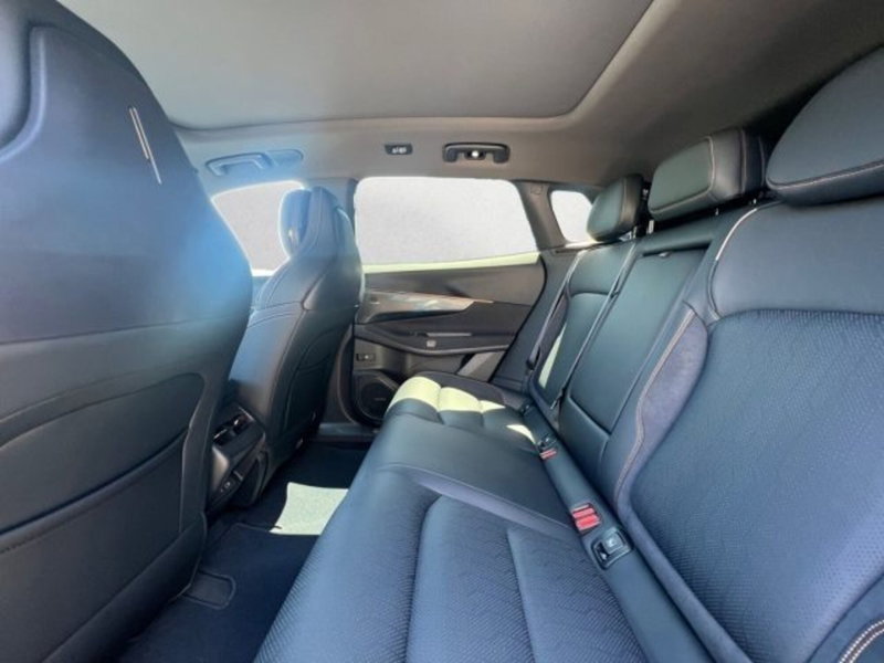 Lynk & Co 08 nuova a Treviso (7)