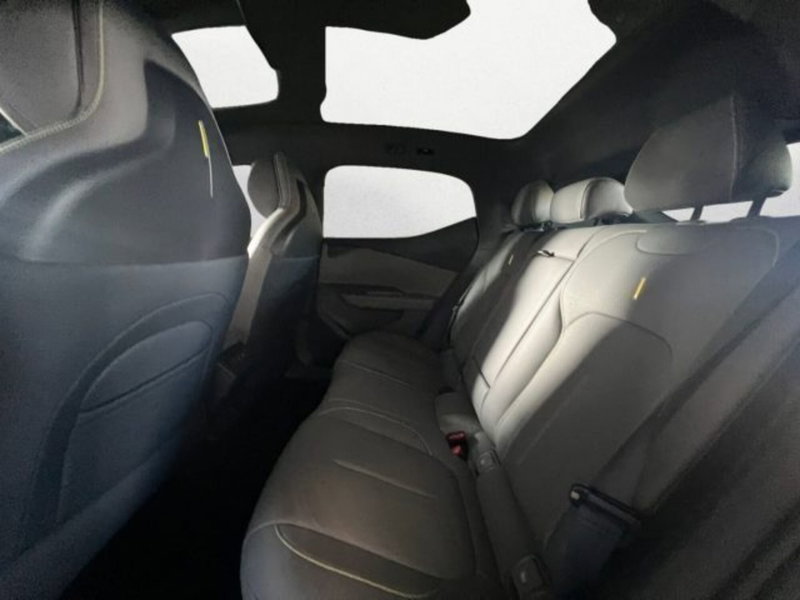 Lynk & Co 02 nuova a Treviso (7)