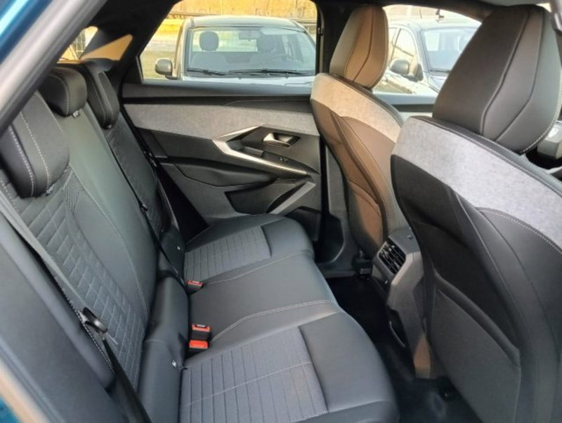 Peugeot 3008 nuova a Brescia (17)