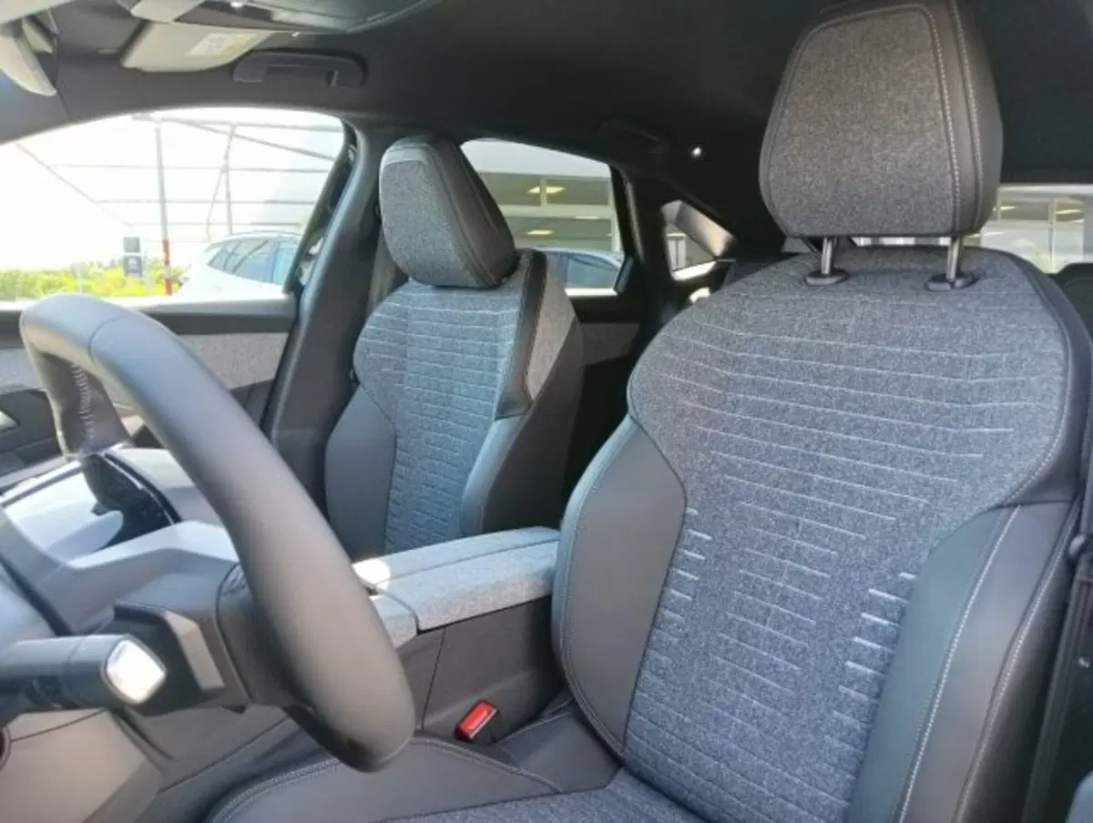Peugeot 3008 nuova a Brescia (9)