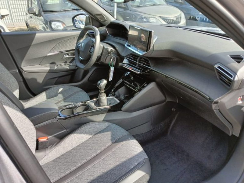 Peugeot 2008 nuova a Brescia (17)